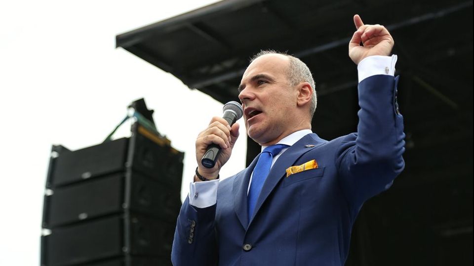 Rareș Bogdan, atac devastator: "Pușlamale, amante, nepoate, pile..."