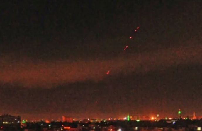 Israelul, suspectat că a atacat Siria, cel puţin 9 morţi în urma unui raid