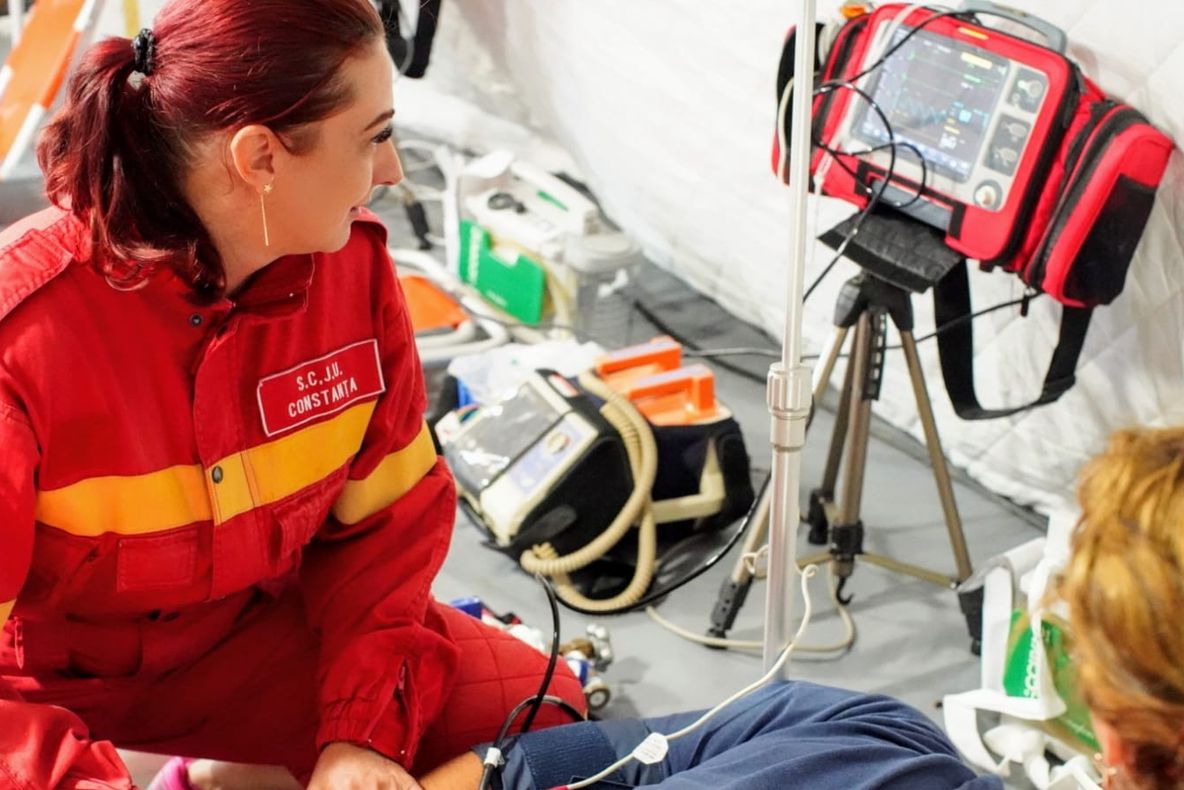 NEVERSEA 2019 a avut şi momente de panică: persoane duse la spital, după a doua noapte de festival