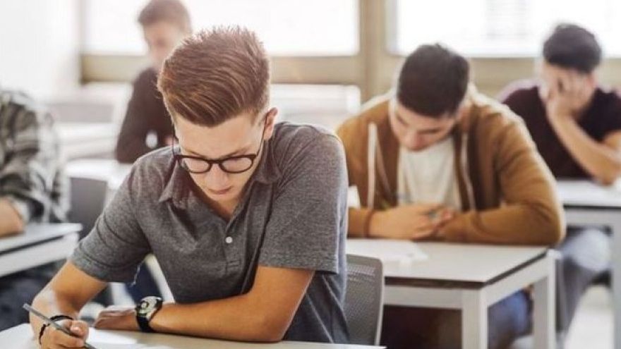 Subiecte Fizică BAC 2019 // Barem Fizică BAC 2019