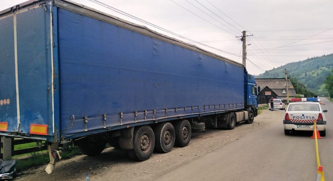 Cum s-a întâmplat accidentul în care 4 tineri și-au pierdut viața + imagini cu maşina distrusă