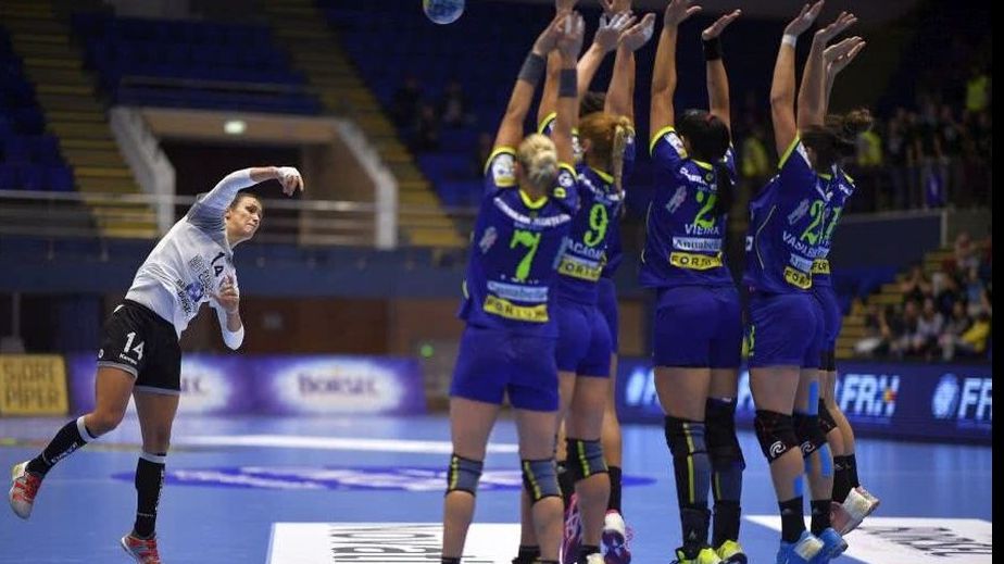 Dezastru la CSM București! Sporturile de echipă - desființate! Doar handbalul rezistă