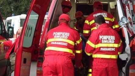 A murit călcat de propria mașină, încercând să o oprească. Uitase să tragă frâna de mână