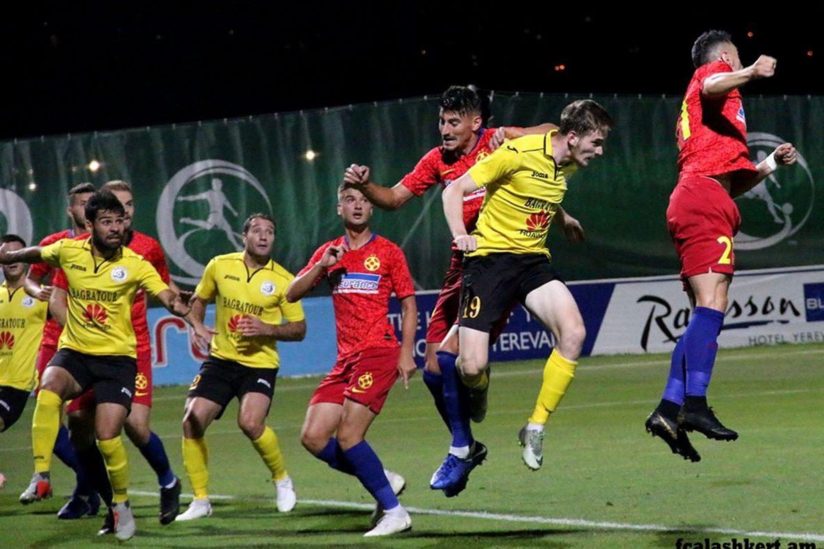 FCSB – Alashkert 2-3. Roș-albaștrii, aproape de o rușine istorică