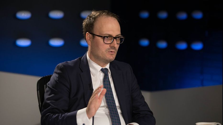 Raluca Prună a măturat cu Alexandru Cumpănașu: "Oamenii decenți sunt scârbiți de ceea ce faci"