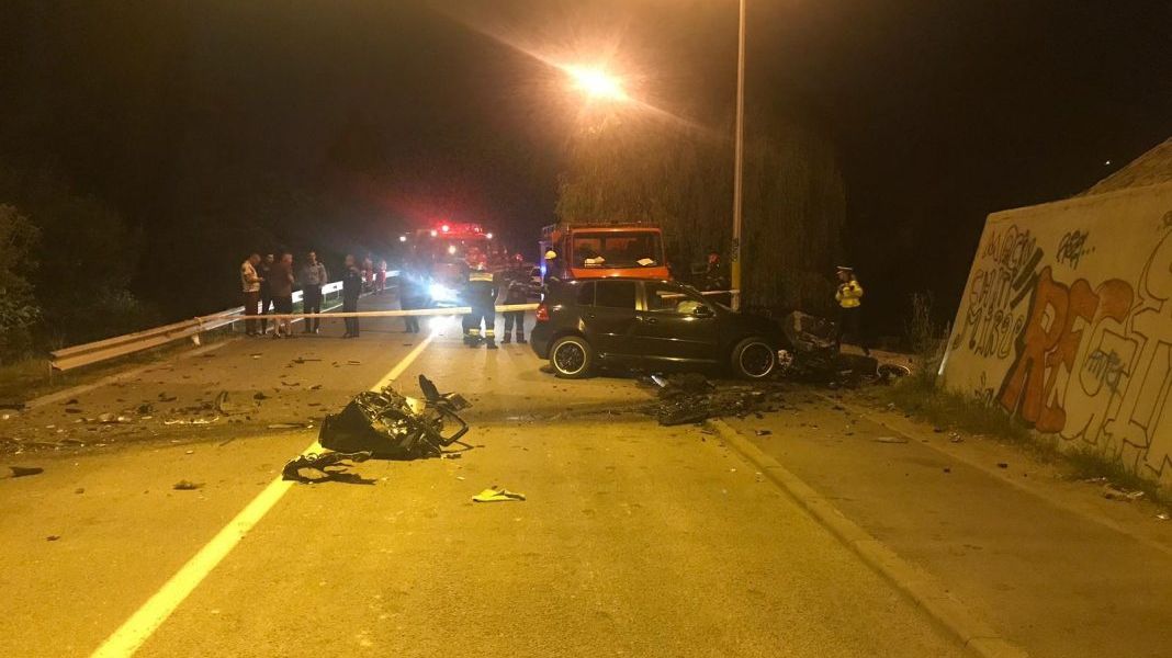 Accident înfiorător, la Bistrița: a murit, după ce s-a izbit de stâlpul unei pasarele