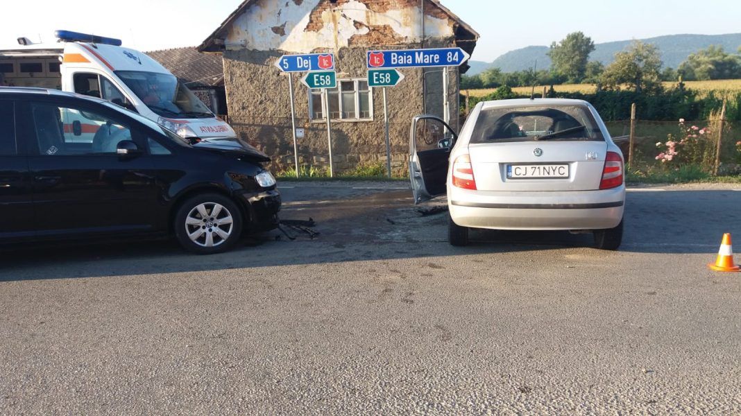 Accident grav, în jud. Cluj: o victimă, după un impact violent între două mașini