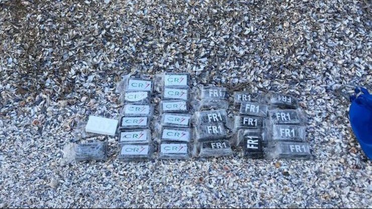 COCAINĂ de 2,5 mil. de euro, găsită în cutii cu banane, în Bulgaria.Drogurile au ajuns şi în România