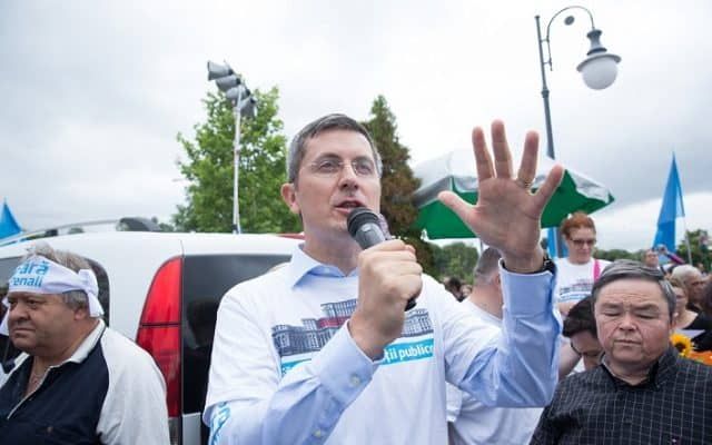 Barna cere Parlamentului un acord politic pentru organizarea alegerilor anticipate