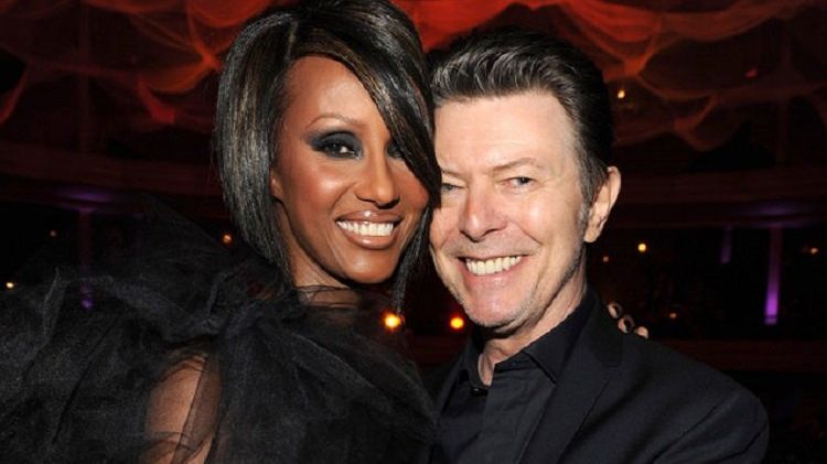 Văduva lui David Bowie, modelul Iman, premiată la Veneția