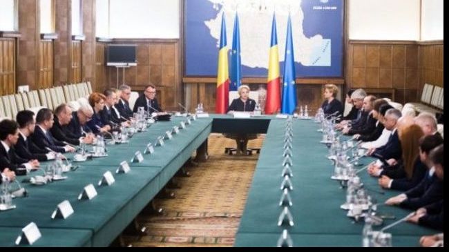 Angajări pe bandă rulantă la stat. O instituție publică face 32 de angajări!