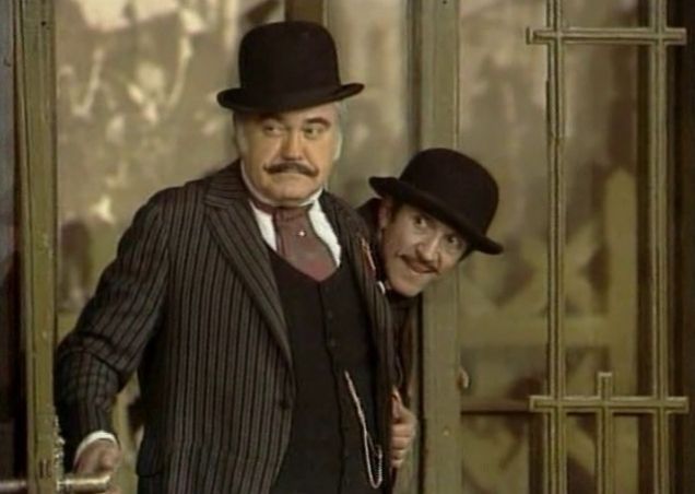 Pleșoianu, atac la Diaconu: "E scos din joben de către magicienii învârtelilor politice"