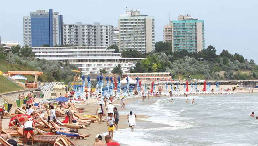 Pericol pe litoral pentru turiști