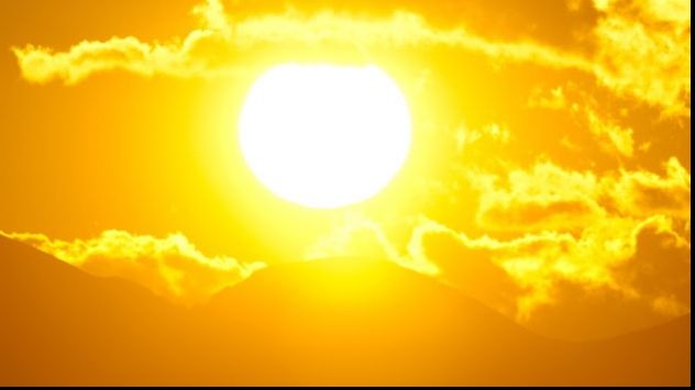 Un val de căldură tropicală lovește România: 38 de grade, la umbră! Când revin furtunile și grindina