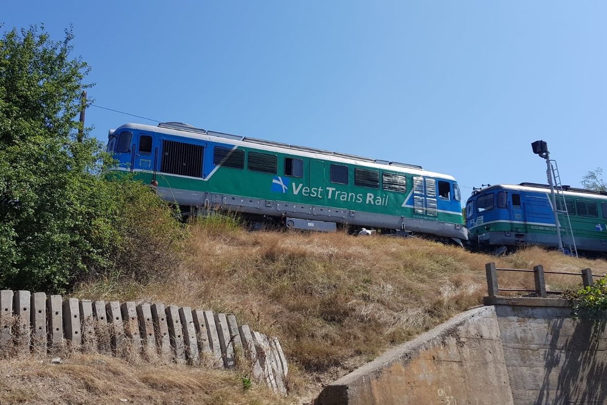 Incident feroviar, la Constanța: o locomotivă a deraiat 