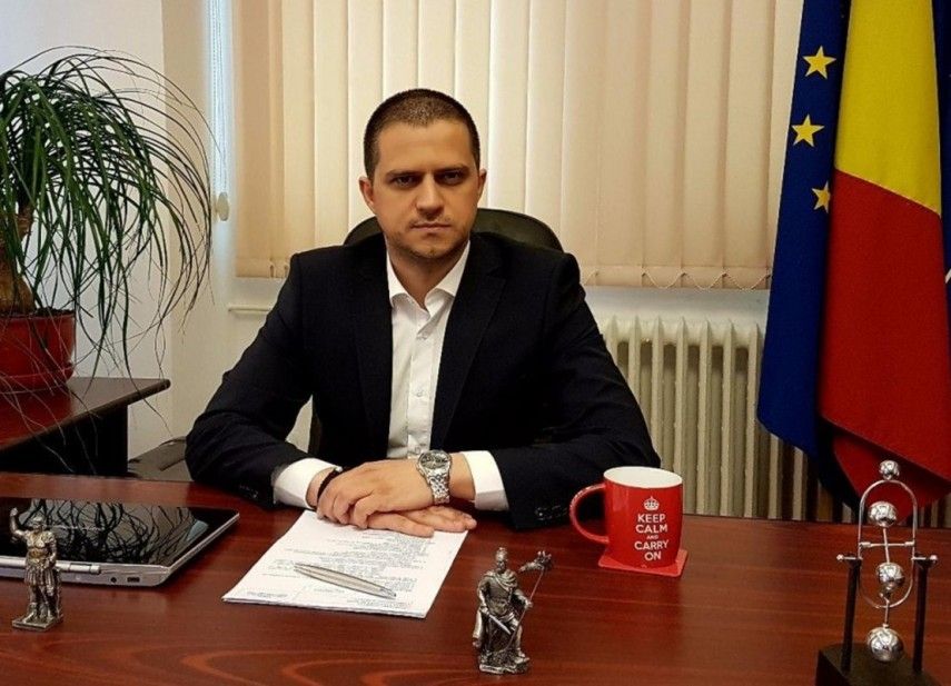 Ministrul Turismului se pregătește de alegeri anticipate