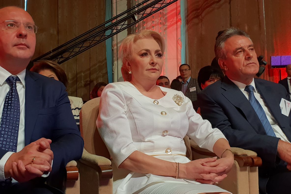 Viorica Dăncilă ”merge mai departe cu guvernarea” și acuză ALDE de lașitate