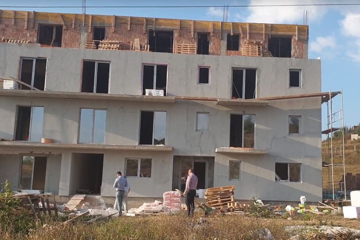 Un tânăr a ajuns în stare gravă la spital, electrocutat