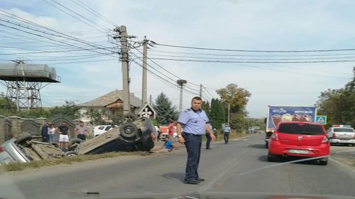 Accident grav, în jud. Bacău: 6 victime, după un impact devastator 