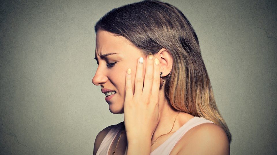 Afecțiunea bizară prin care poți ajunge să nu mai auzi doar anumite tipuri de oameni