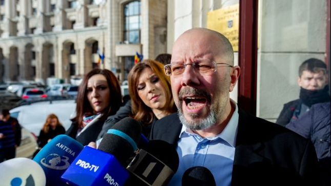 CNCD s-a autosesizat după ce Aurelian Bădulescu l-a comparat pe șeful statului cu Hitler