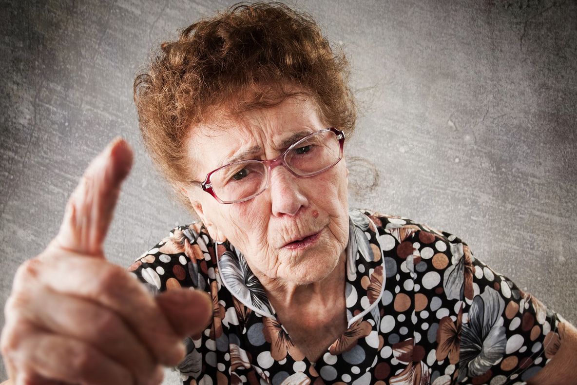 Schimbarea-șoc prin care oamenii trec la bătrânețe și are efecte imense