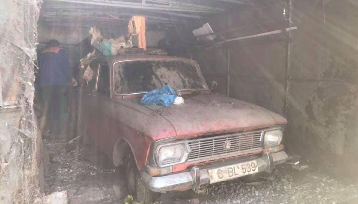 Descoperire fantastică a unor muncitori într-un garaj în care n-a intrat nimeni de 12 ani