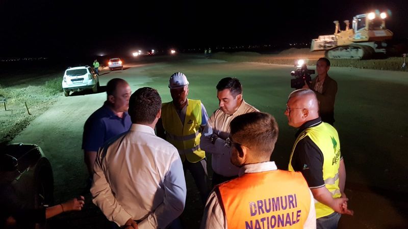 Cuc dă ora exactă în toiul nopții(Video)