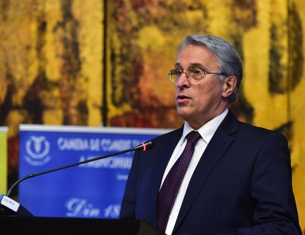 Fostul sef al Camerei de Comerț București, condamnat cu suspendare la 2 ani și 8 luni de închisoare