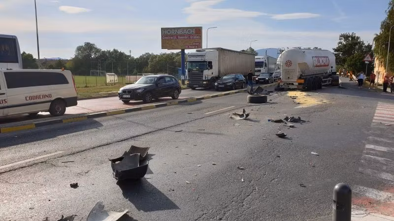 Accident cumplit pe DN 1. Imagini groaznice