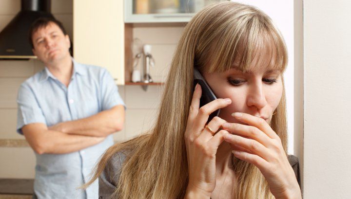 I-a scris o scrisoare soţiei, spunându-i că o va înşela. Răspunsul primit de la ea este incredibil