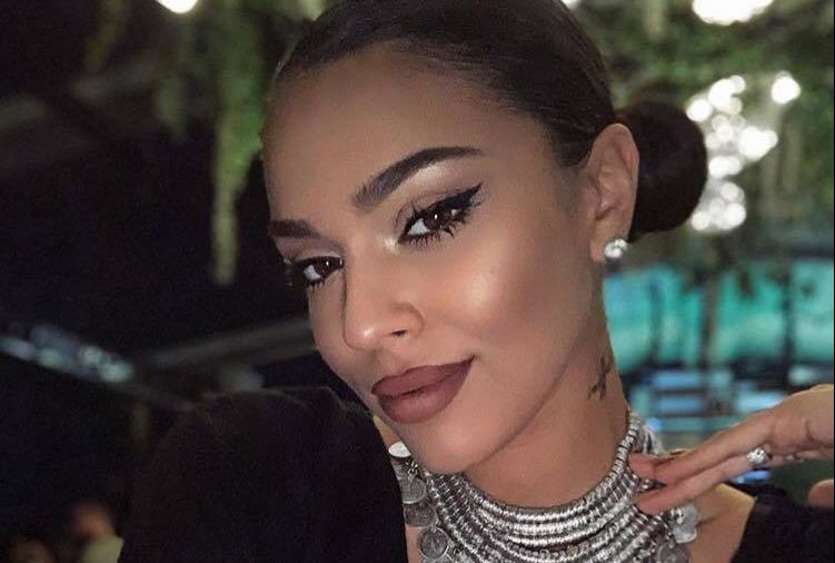 Fata lui Adrian Minune, în competiția VOCEA ROMÂNIEI