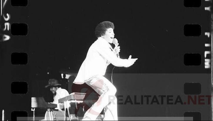 Imagini senzaționale cu Michael Jackson, publicate după aproape 5 decenii. Fotografii scanate de pe negativele originale