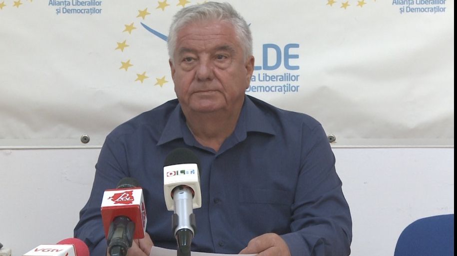 Şeful ALDE Olt şi alţi nouă deputaţi, grup separat în Camera Deputaţilor