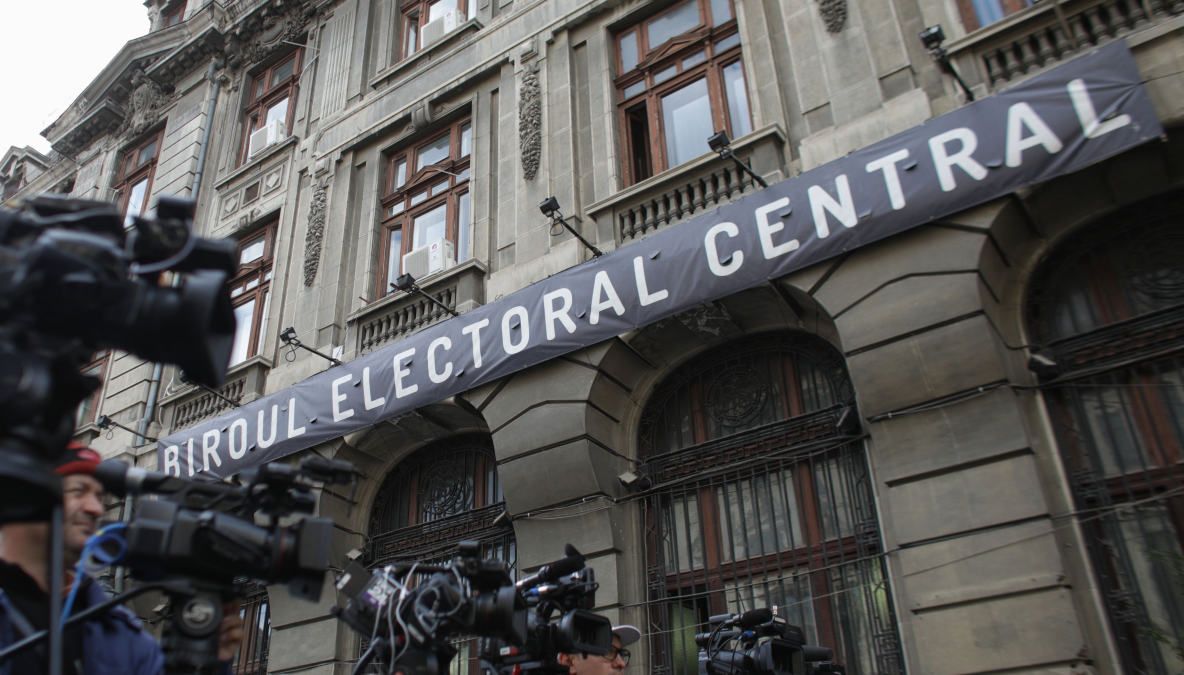 Ultima zi de înscrieri pentru alegerile prezidențiale. S-au retras doi candidați