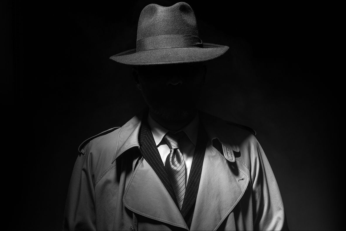 H.D. Hartmann: "Cine este superspionul arestat"