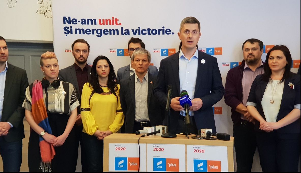 USR cere audierea de urgenţă a Rovanei Plumb în Parlament