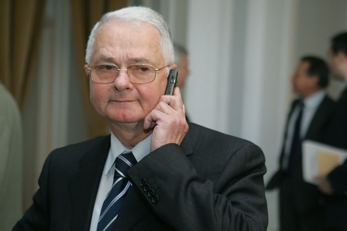 Virgil Măgureanu:"Serviciile secrete decid rezultatul alegerilor!"