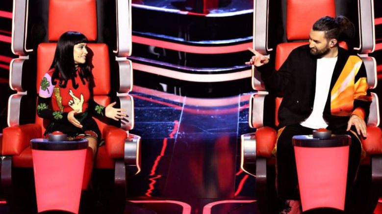 VOCEA ROMÂNIEI. Polițista din Oradea care lasă jurații mască 