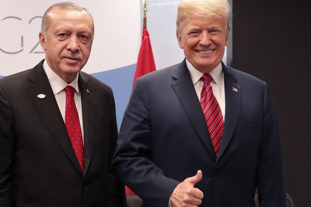 Trump a cedat total în fața lui Erdogan. Acordul SUA-Turcia, ”o rușine”. Ce pregătesc kurzii?
