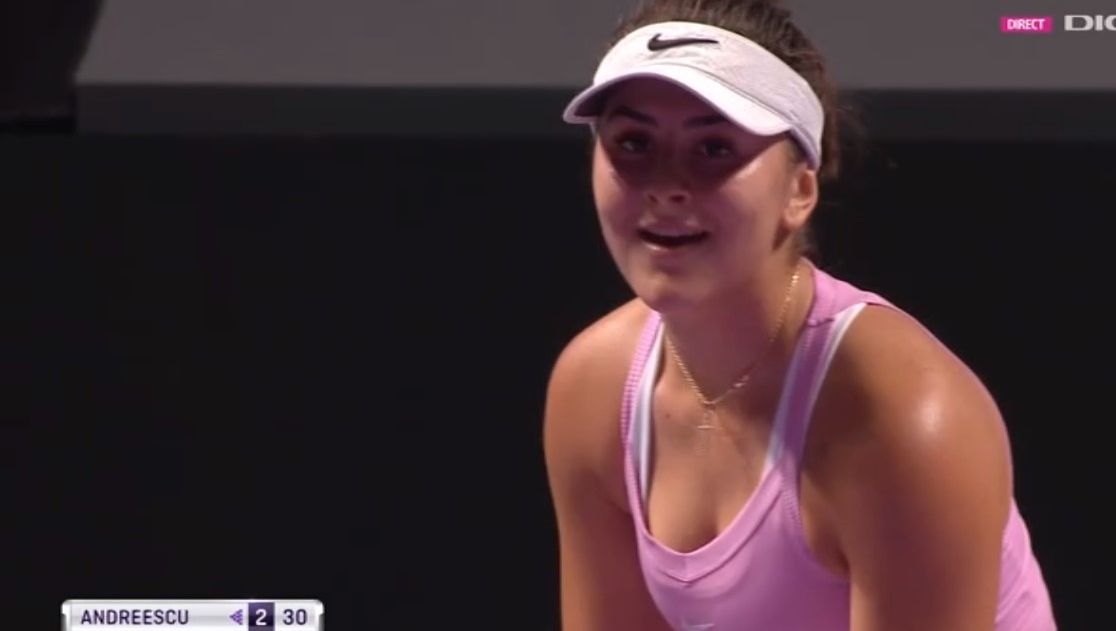 Simona Halep a învins-o pe Bianca Andreescu:"Nu mă simt prea bine acum, dar mâine am pauză"