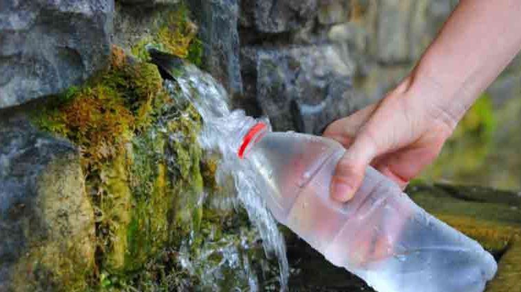Vom plăti și pentru apa de izvor!