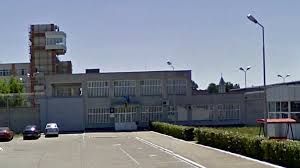 Medicul care pensiona ilegal angajați de la Penitenciarul Arad, condamnat să muncească la piață