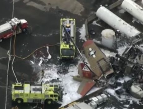 Cel puțin 5 morți, după prăbușirea unui bombardier, într-un zbor demonstrativ 