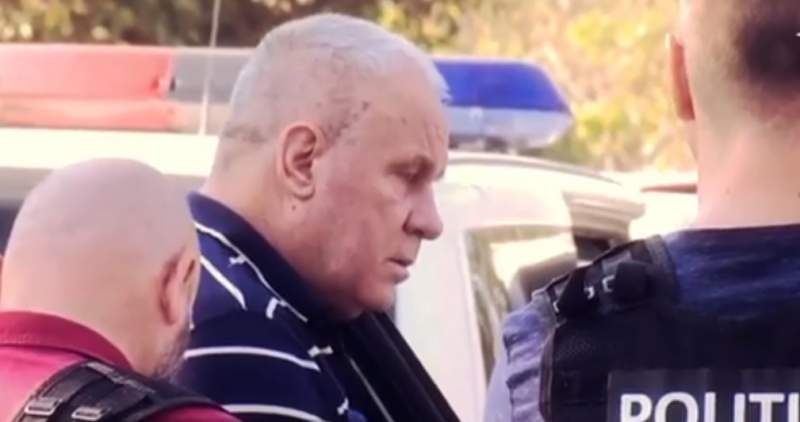 "Bestia de la Caracal" vrea să se spovedească