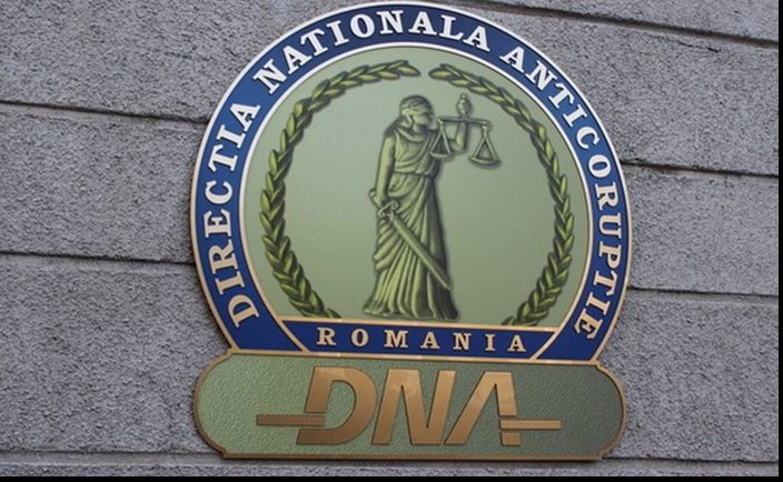 Ce a pățit singurul român care a avut curajul SĂ FURE din sediul DNA