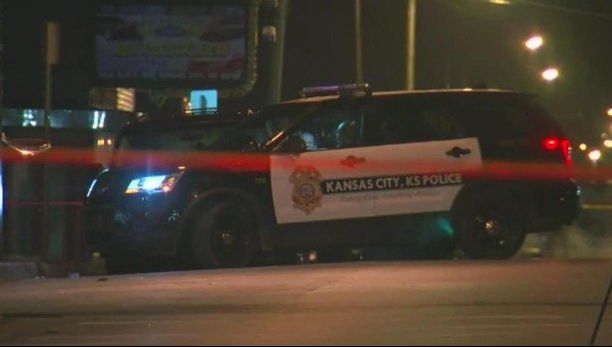 Atac armat în Kansas: 4 morți și mai mulți răniți