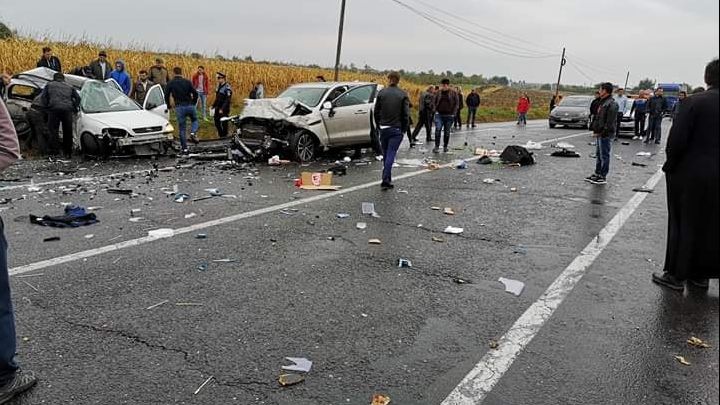 Weekend însângerat, o nouă tragedie pe șosea. 4 morți și 4 răniți la Iași