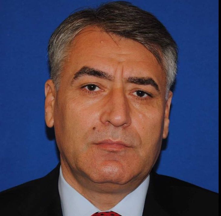 PSD, părăsit de un deputat înainte de moțiunea de cenzură a opoziției