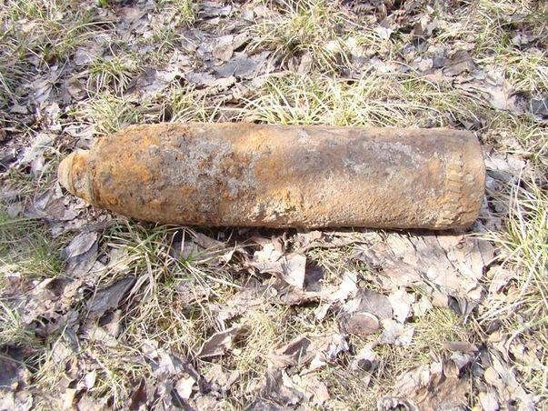 Alertă la Aninoasa. Proiectil neexplodat, găsit de muncitori